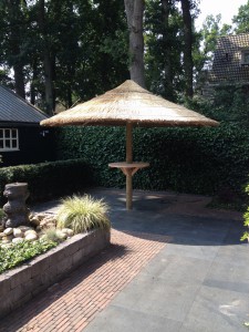 Rieten parasol 4 meter