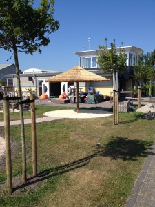 Rieten parasol - project Terherne jachthaven 7