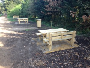 Hout Creatief_Picknickbank_eikenhouten picknickset_serie