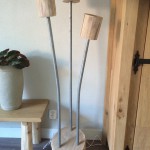 staande lamp van eikenhout