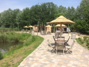 terrasinrichting horeca dierenpark